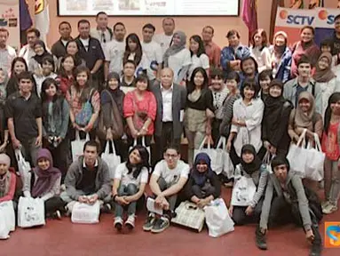 Sukses acara SCTV Goes To Campus merupakan kerja mereka di balik layar. (Pengirim: Adi Permadi)