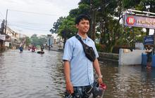 Potret Warga Terdampak Banjir Dayeuhkolot Bandung: Aris, Buruh yang Tak Bisa Libur