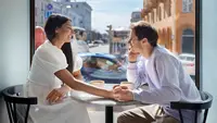 8 Topik Obrolan yang Bisa Bikin First Date Anti Canggung, Bantu Kenali Karakter Pasangan