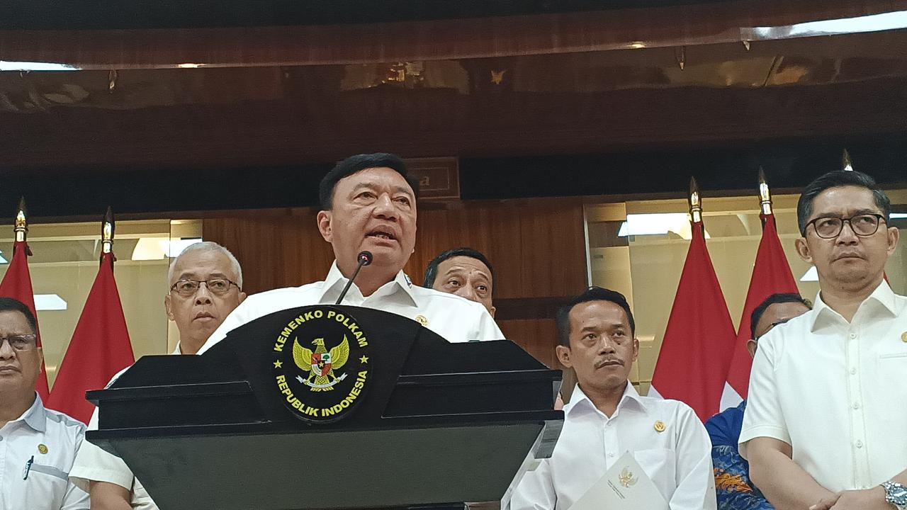 VIDEO: Menko BG Koordinasi dengan Pangdam, Tegas Proses Hukum 33 Prajurit TNI Serang Warga