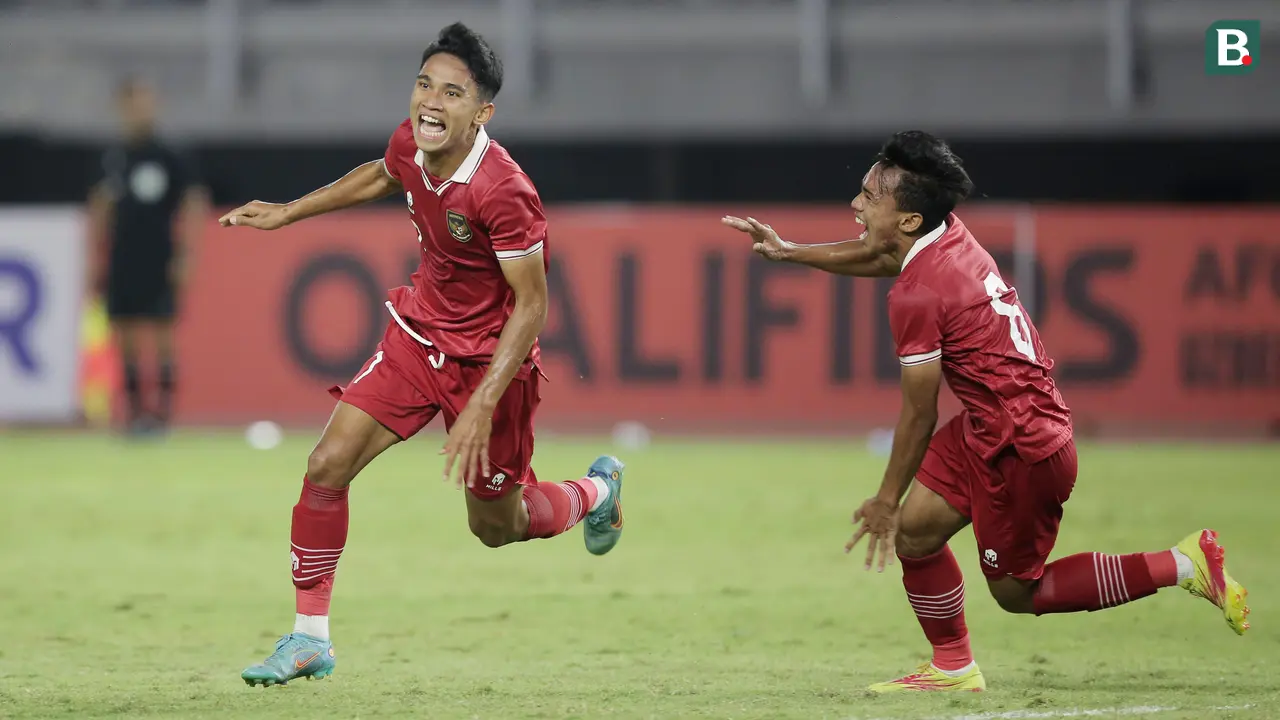 Foto: Marselino Ferdinan Cetak Gol, Timnas Indonesia U-20 Bungkam Vietnam dan Lolos Piala Asia U-20 2023
