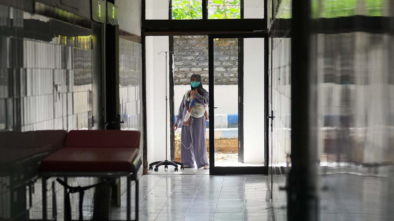 FOTO: 2.600 Anak di Sumenep Terjangkit Campak, Vaksinasi Terhambat Isu Halal