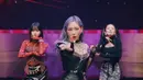 Terdiri dari 7 idol perempuan terbaik, mereka untuk kali pertama unjuk gigi di SMTOWN Live 2022 pada 1 Januari kemarin. (YouTube Girls on Top)