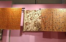 Keunikan Motif Batik Ayam yang saat Ini Dipamerkan di Museum Batik Indonesia