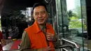 Bupati Karawang Ade Swara saat memasuki gedung KPK untuk menjalani pemeriksaan, Jakarta, (14/10/14). (Liputan6.com/Miftahul Hayat)