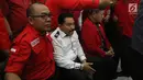 Ketua Umum PKPI Hendropriyono saat mendengarkan pembacaan putusan di PTUN Jakarta, Rabu (11/4). PTUN mengabulkan gugatan PKPI untuk menjadi peserta Pemilu 2019. (Liputan6.com/Arya Manggala)