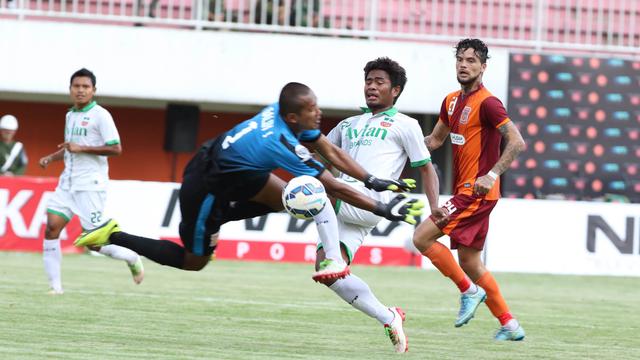 Surabaya United Vs PBFC