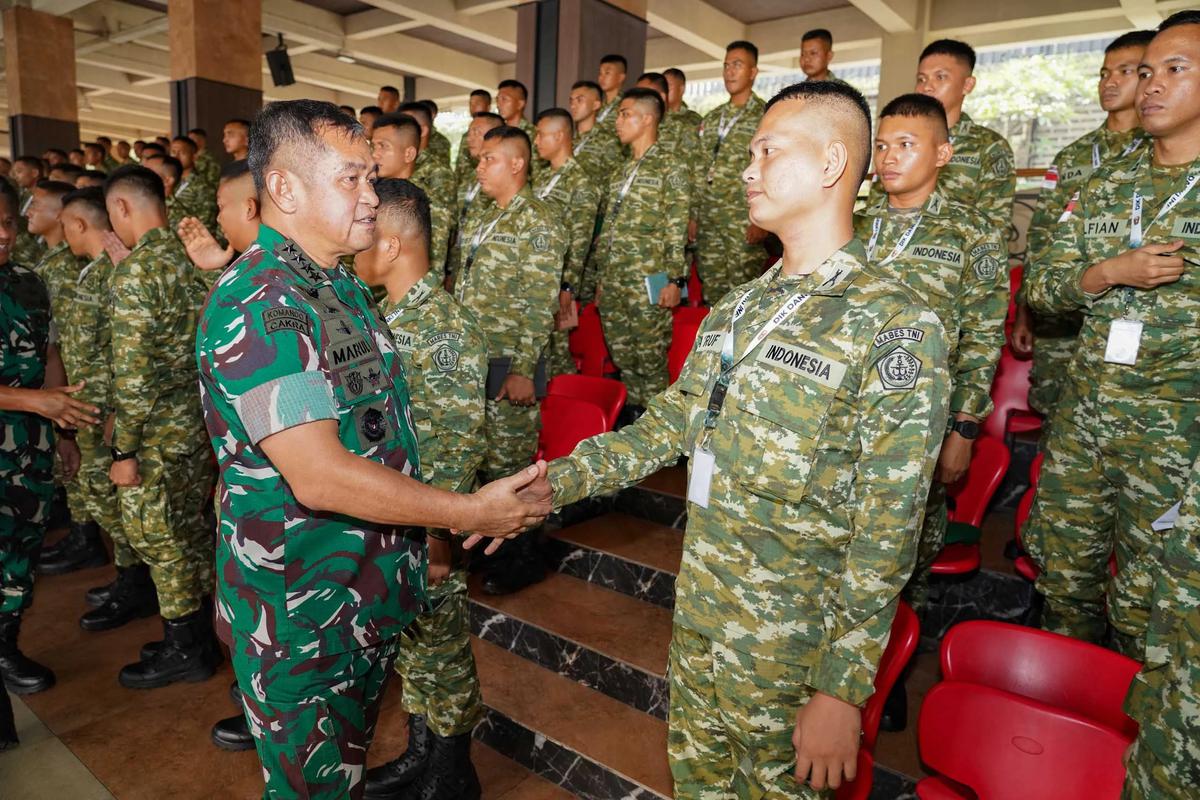 FOTO: Seratus Perwira TNI AD Siap Ikuti Pendidikan Kepemimpinan Infanteri di Pakistan