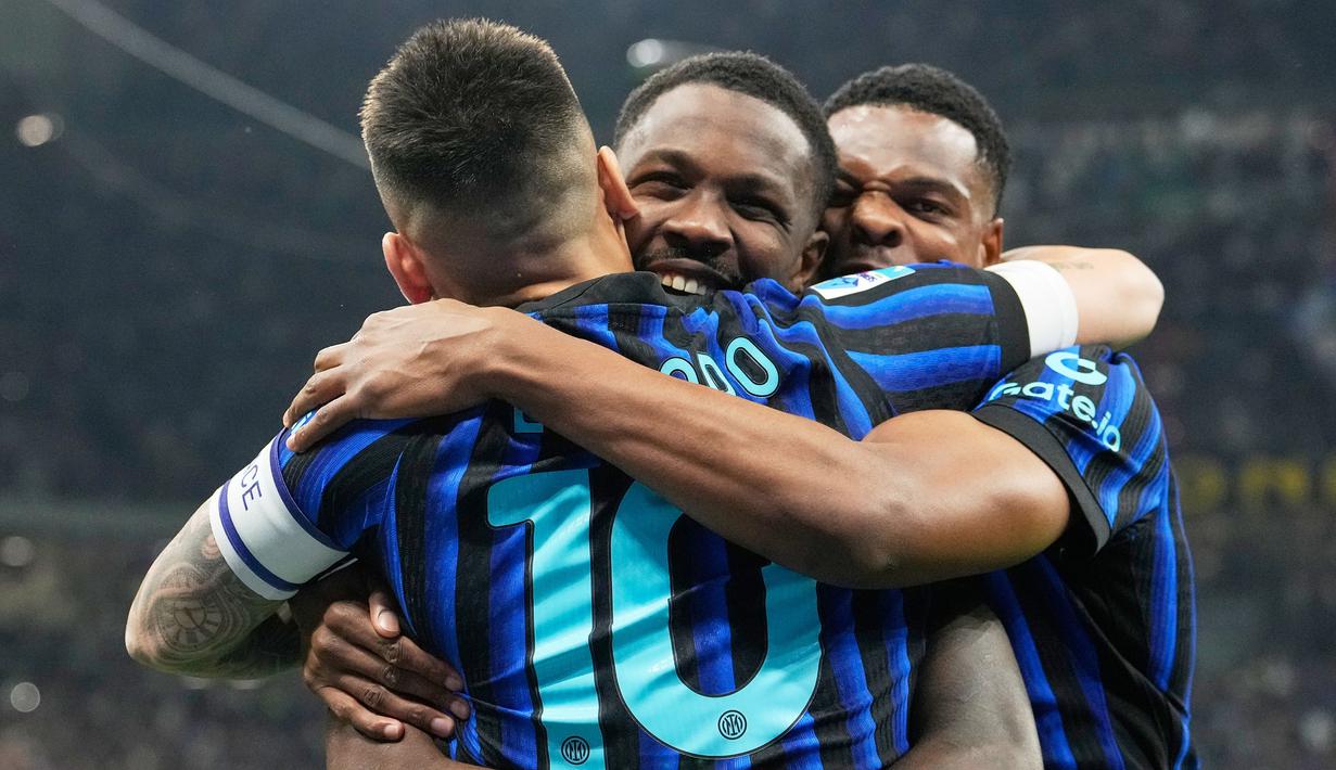 Pencetak gol lain dalam laga tersebut dilesatkan oleh Hakan Calhanoglu (45+2'), Marcus Thuram (55'), dan Nicolo Barella (63'). (AP Bruno/Luca Bruno)