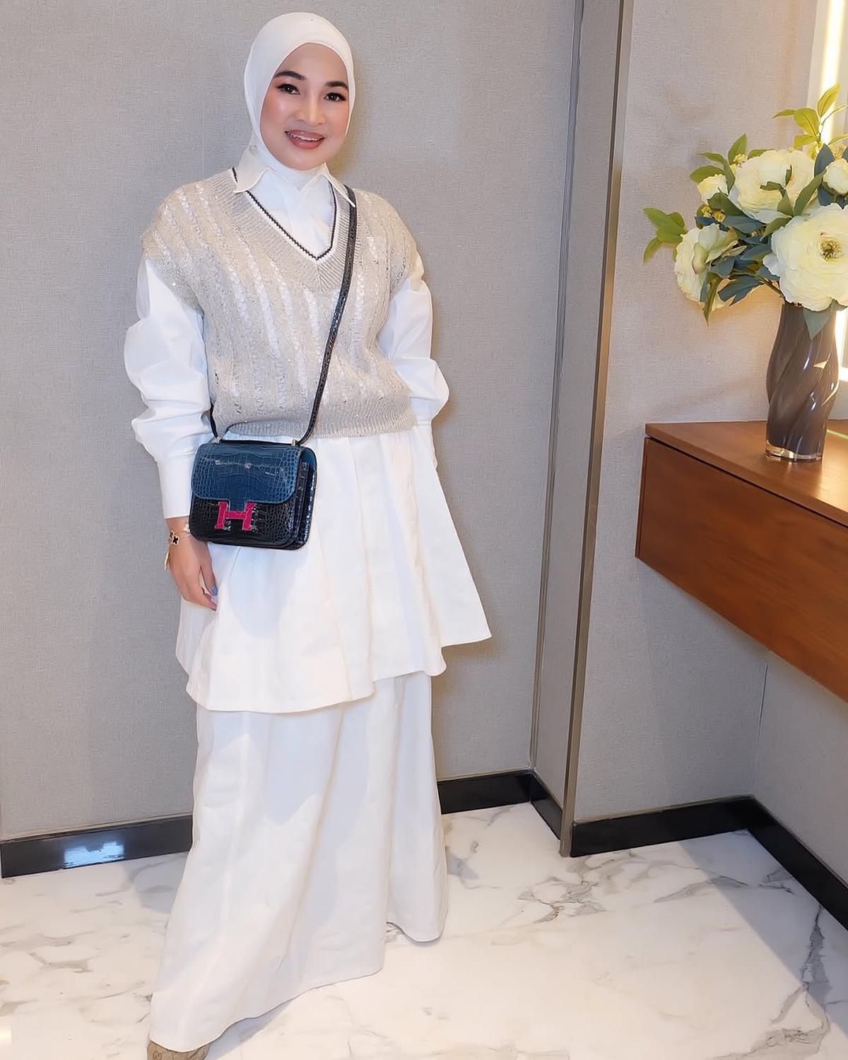 Potret Istri Haji Isam yang Cantik dengan Make Up Profesional, Hadiri Ulang Tahun Cucu