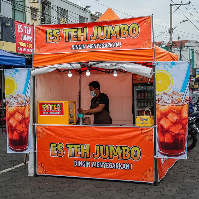 Desain Warung Portable Booth untuk Jualan Es Teh Jumbo/Gemini AI