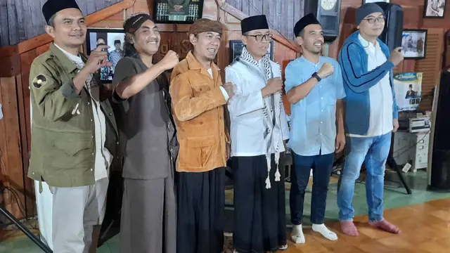 Lewat Silatusantren, para santri selain bisa bersosialisasi antar mereka, juga banyak mendapat pengetahun baru dari dunia luar