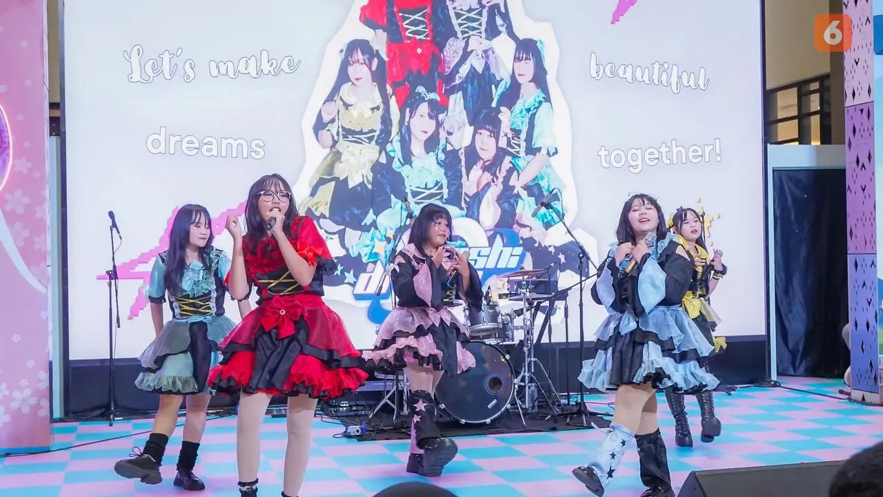 Memfasilitasi pecinta K-Pop hingga J-Pop, salah satu pusat perbelanjaan di Kota Tangerang menghadirkan festival perayaan dua budaya Asia dalam Japanese Korean Festival Gangnam to Shibuya.