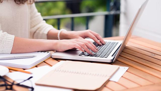 [Bintang] Adrian Maulana: Bersahabat dengan Risiko