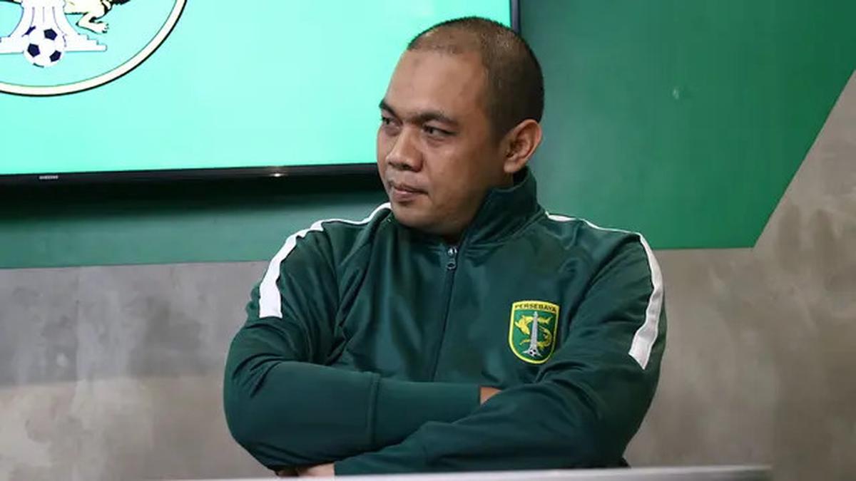 Gagal Juara di BRI Liga 1 2024/2025, Persebaya Eveluasi Staf Kepelatihan dan Pemain: Siapa Pengganti Paul Munster?