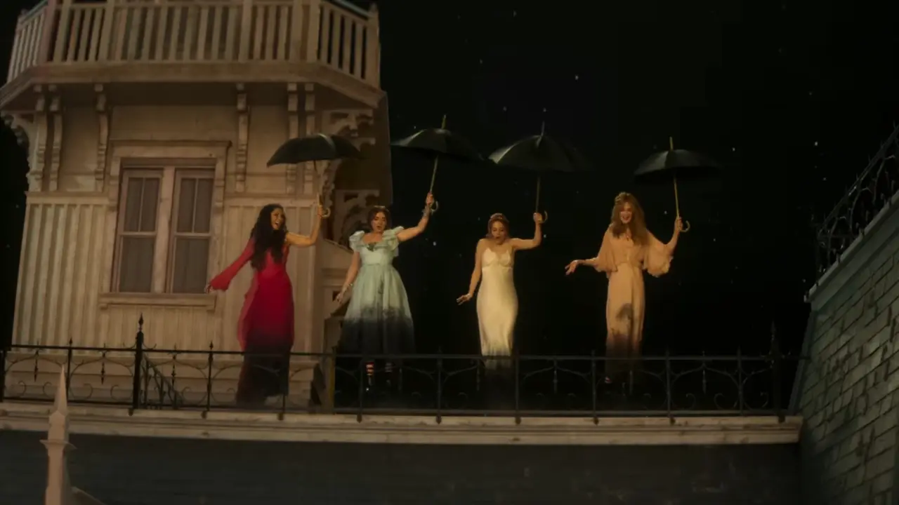 Film Practical Magic: The Book of Magic. (YouTube/WarnerBros)