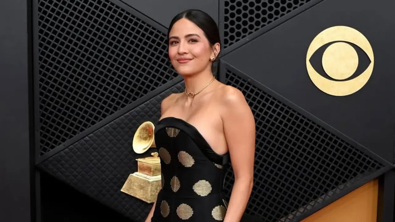 Gaun Tenun Garut Eksis di Grammy Awards 2026, Dipakai Aktris Erin Lim