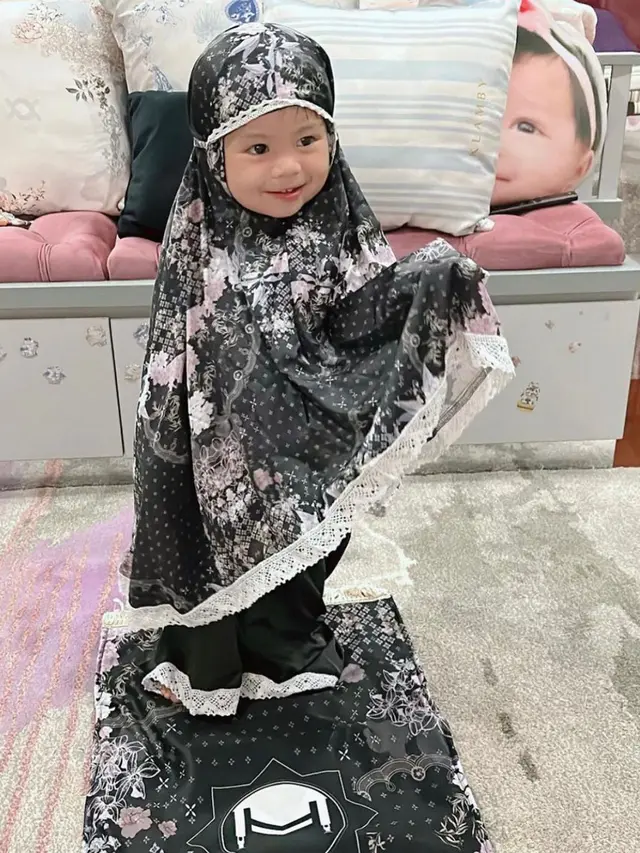 Potret Ameena (Instagram/@aurelie.hermansyah)