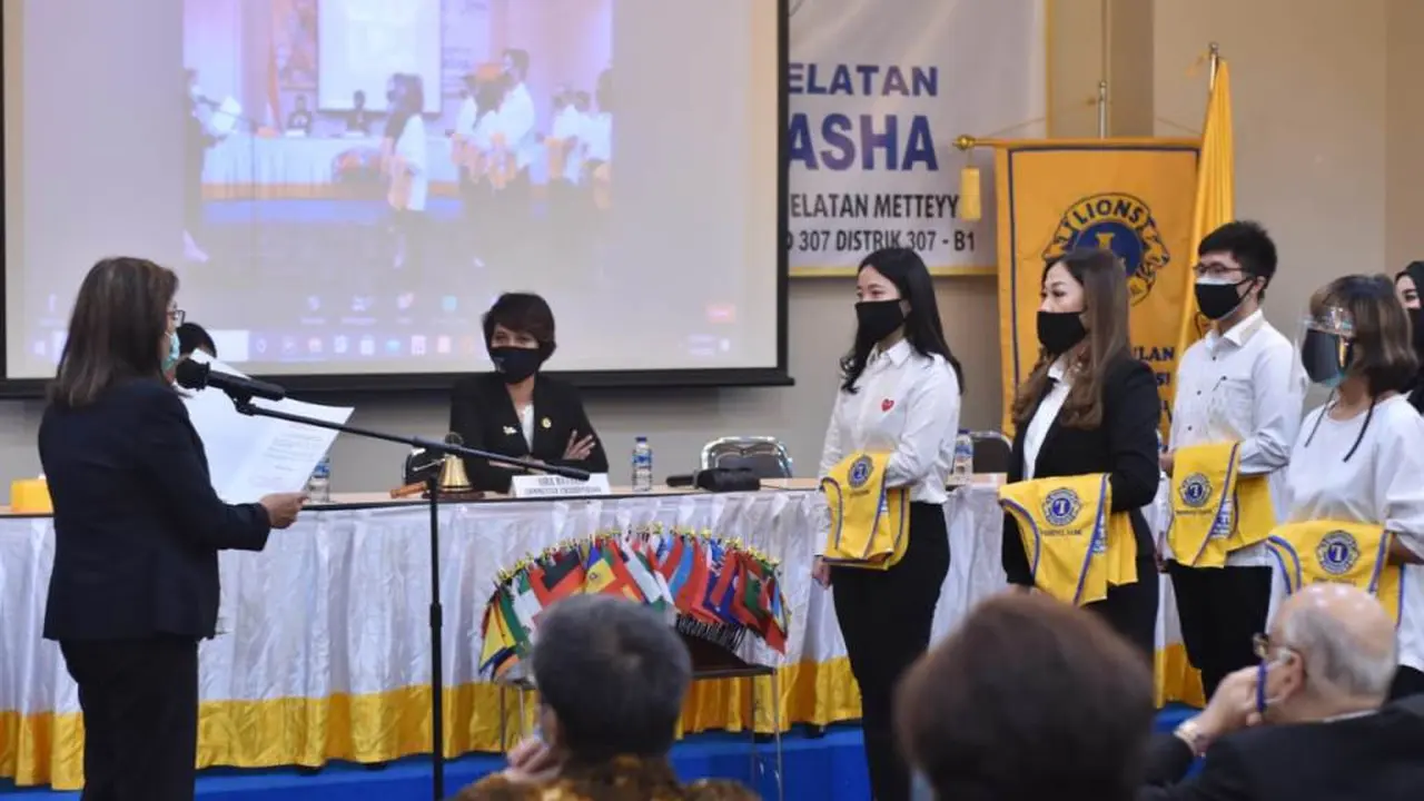 Acara Charter Night Lions Club Jakarta Selatan Metteyya Mettasha