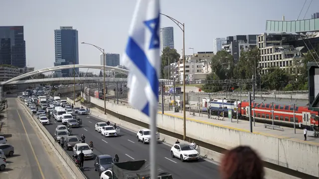 FOTO: Israel Peringati Pembantaian 6 Juta Yahudi oleh Nazi Jerman