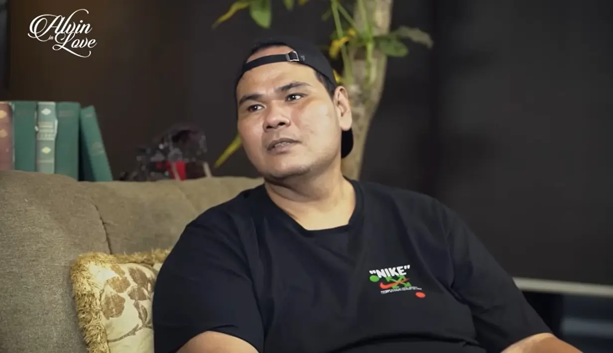 Pertemuan tersebut merupakan pertemuan pertamanya setelah sebelumnya bertemu di acara pernikahan anak sulungnya pada bulan Juli 2023 lalu. [Youtube/ALVIN in LOVE]
