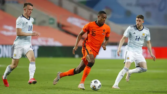 FOTO: Belanda Ditahan Imbang Skotlandia pada Laga Persahabatan