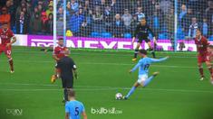 Berita video lima gol terbaik Premier League pekan ke-4 dimana Leroy Sane mencetak gol indah. This video is presented by BallBall