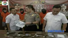 Enam tersangka dijerat pasal tentang pencurian kendaraan bermotor serta kepemilikan senjata api dengan ancaman hukuman 12 tahun penjara.