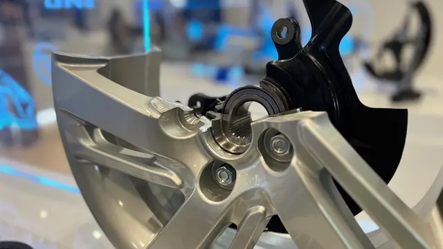 Menilik Konstruksi Presisi Wheel Bearing SKF