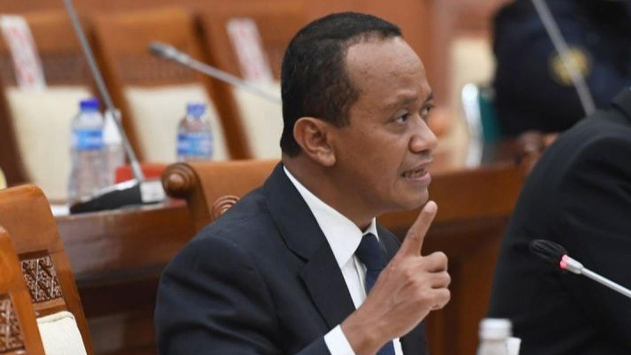 Seorang Nenek Meninggal Dunia Usai Mengantre Gas Elpiji 3 Kg, Menteri Bahlil Minta Maaf