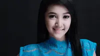 Syuting Bareng Pacar, Ega Olivia Terjebak Cinta Segitiga