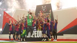 Kesuksesan Barcelona dipastikan usai membungkam Real Madrid dengan skor telak 5-2. (FADEL SENNA/AFP)