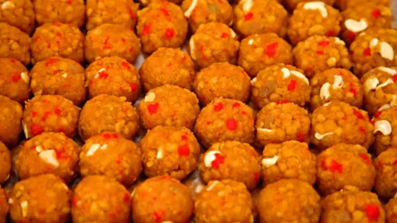 24 Orang Tewas setelah Makan 'Laddu' Perayaan di Pakistan