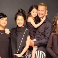 Mempunyai banyak anak gadis membuat Tora Sudiro was-was dalam hal berpacaran.