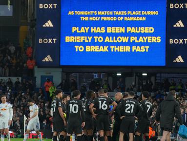 Laga Leeds United melawan Manchester City dalam laga lanjutan Liga Inggris 2025/2026, Sabtu (28/02/2026) diwarnai dengan momen toleransi. (AP Photo/Ian Hodgson)