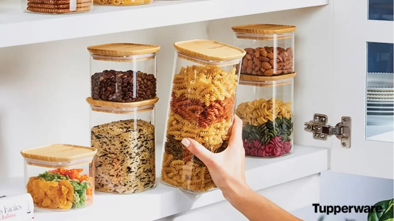 Saham Tupperware Merosot Usai Perusahaan Umumkan Keraguan Terkait Kemampuan Perusahaan