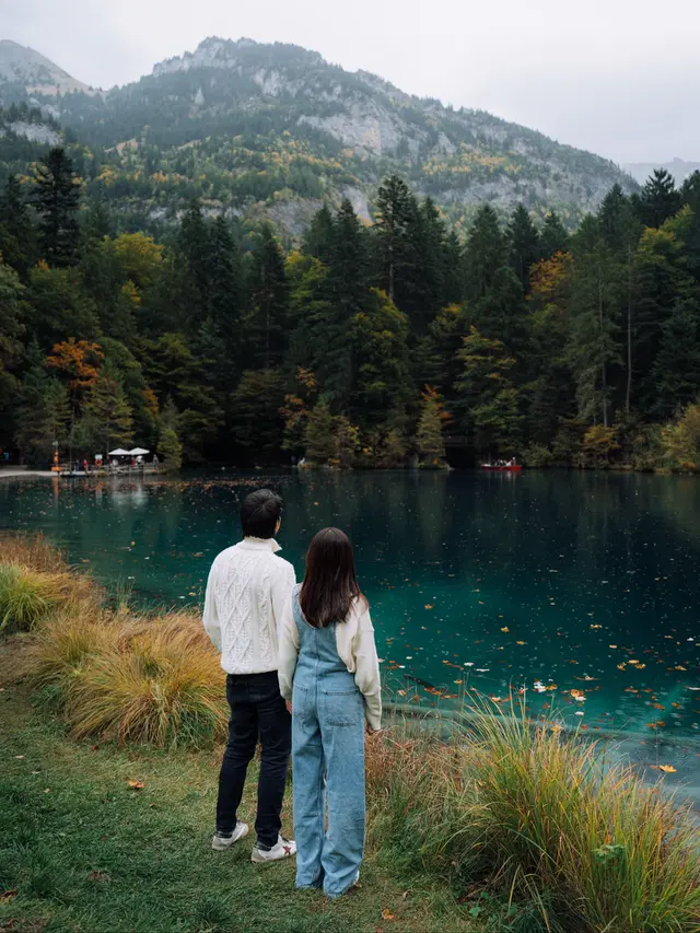 Gaya Serasi Syifa Hadju dan El Rumi Saat Liburan di Swiss, Kompak dalam Balutan Knitwear yang Hangat dan Stylish