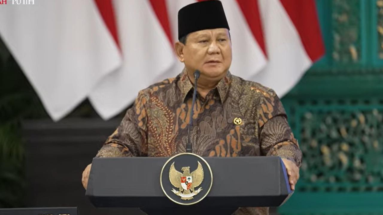 VIDEO: Satu Ruangan Terdiam Pidato Prabowo Depan Menteri di Sidang Kabinet Setahun Menjabat