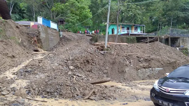 Tanah longsor