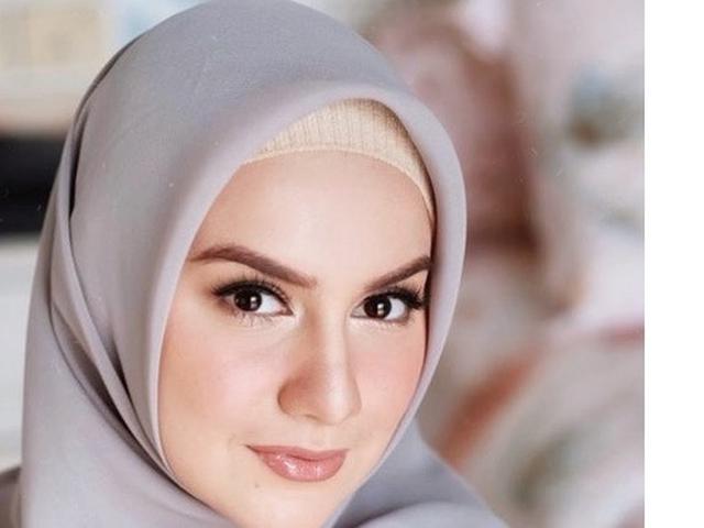Cerita Irish Bella Pasca Putuskan Untuk Berhijab News Entertainment Fimela Com