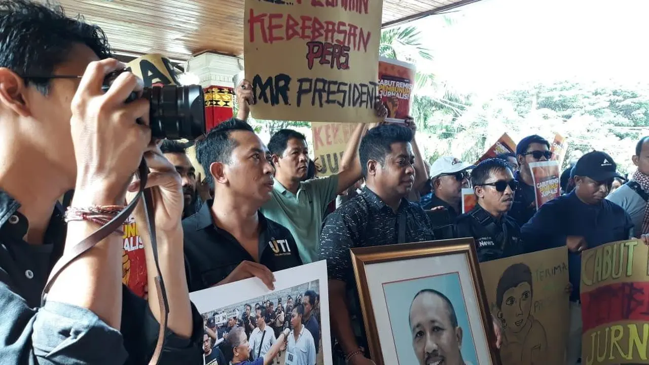 Demo JUrnalis Bali