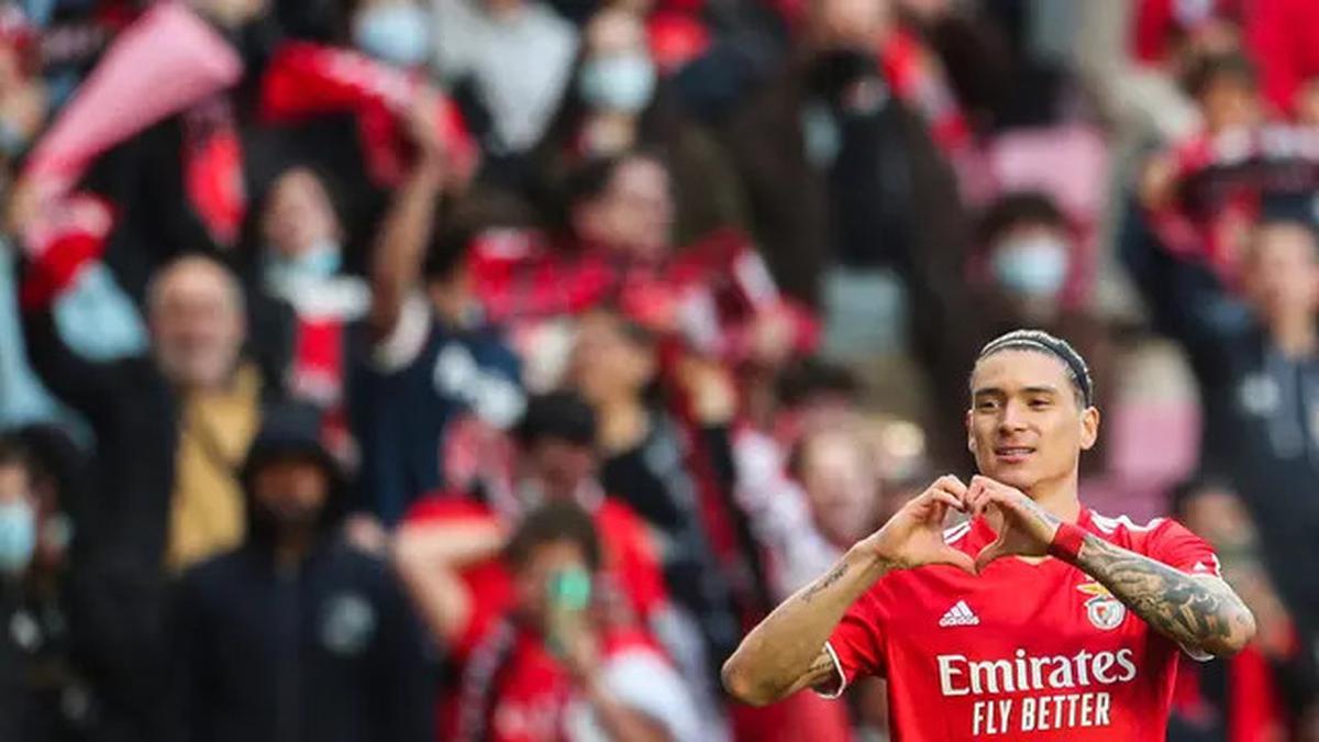 Darwin Nunez Dibanderol Rp1,5 Triliun oleh Liverpool