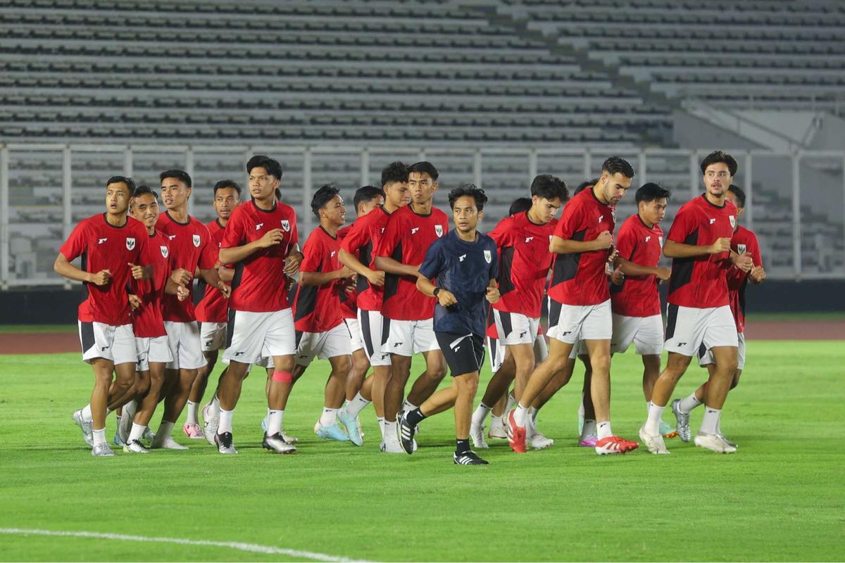 Latihan Timnas Indonesia U-23 jelang hadapi Filipina di Piala AFF U-23