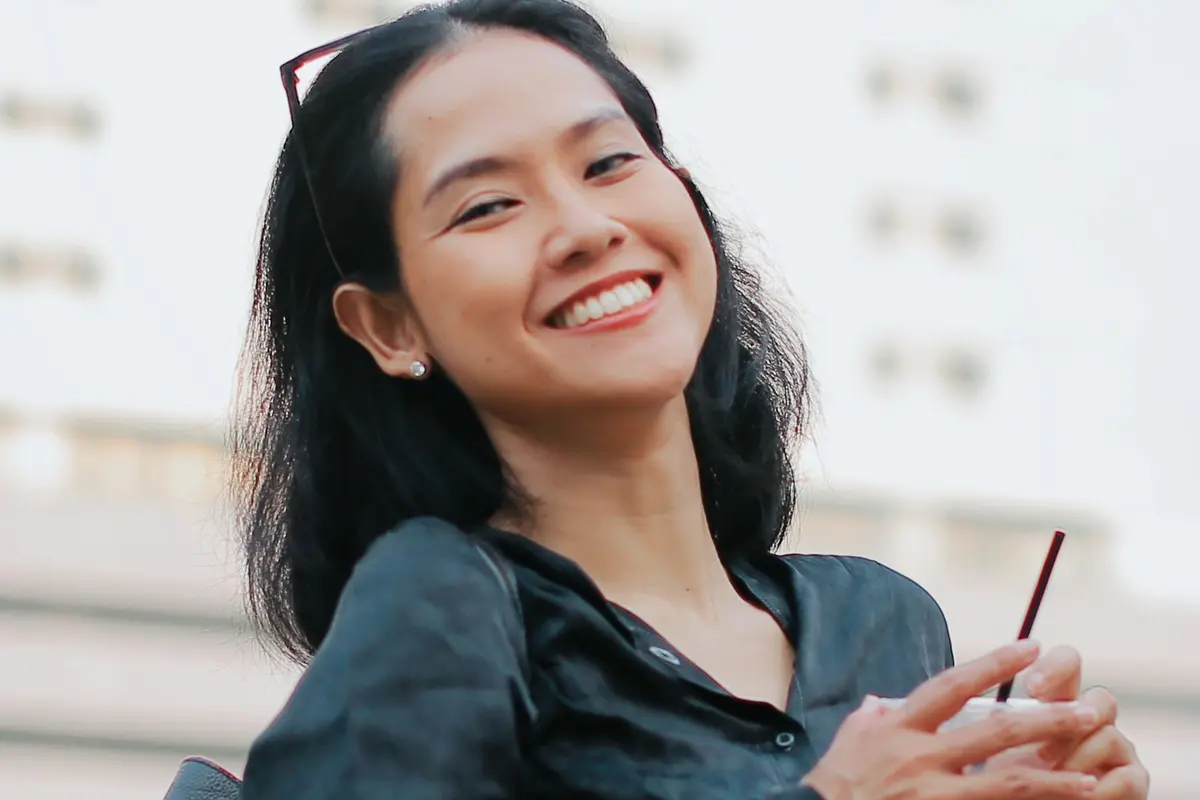 wanita januari cerdas cara bicara