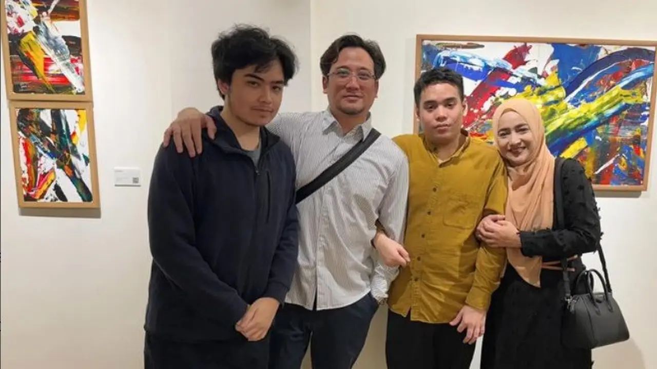 Potret Keluarga Cindy Fatika Sari (Sumber: Instagram/cindyfatikasari18)