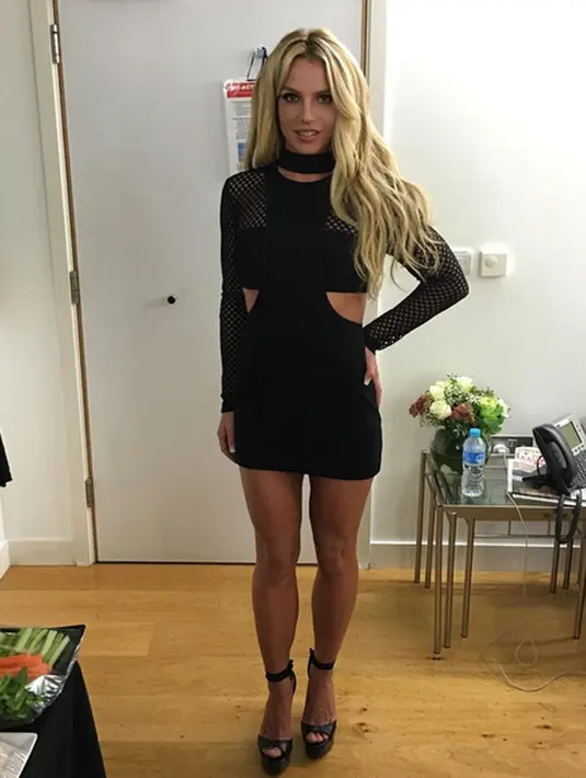 Selain itu ia mengatakan tak tahu apa yang akan terjadi dengan albumnya nanti, ia hanya berantusias kembali ke dapur rekaman. (Instagram/Britneyspears)