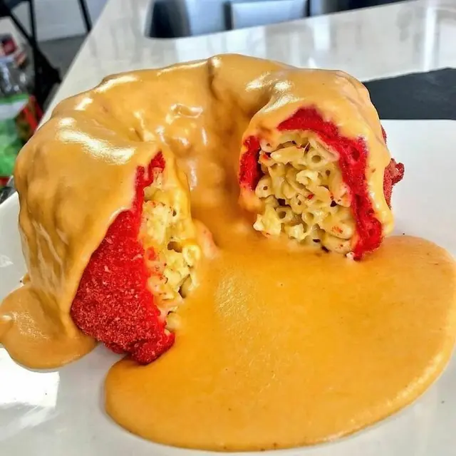 6 Potret Pesanan Makanan dengan Keju Ini Tak Sesuai Harapan, Bikin Kecewa