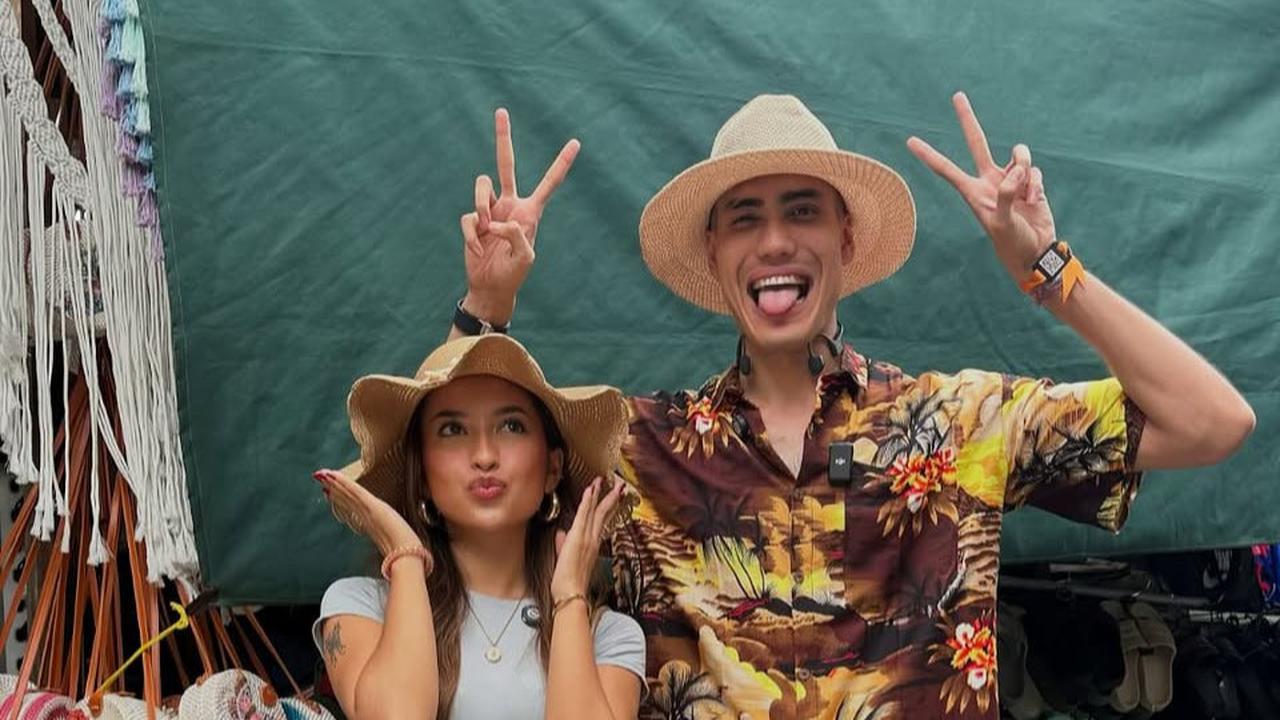 Aisar Khaled Pamer Foto Bareng Jennifer Coppen di Instagram, Komentar Fans-Fans Fuji Jadi Sorotan