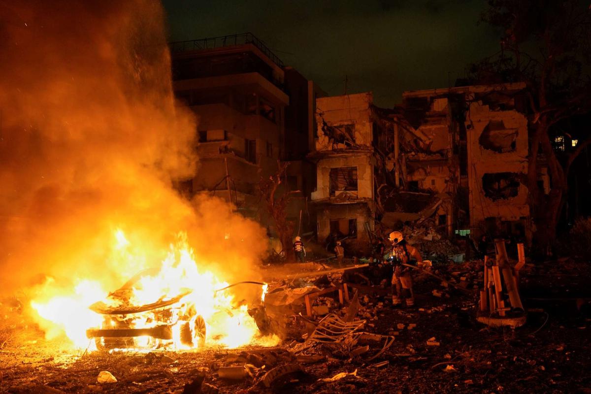 Warga Israel Ketakutan Saat Tel Aviv Dihujani Ratusan Rudal Balasan Iran