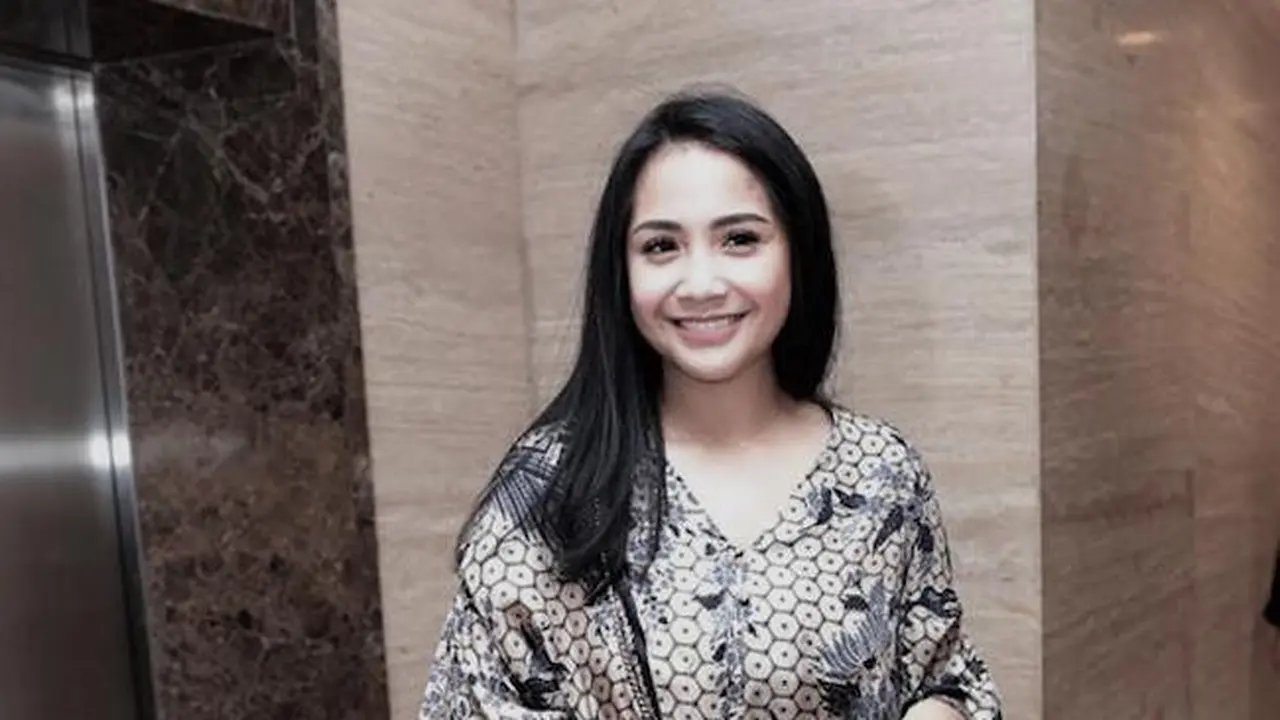 [Bintang] Nagita Slavina